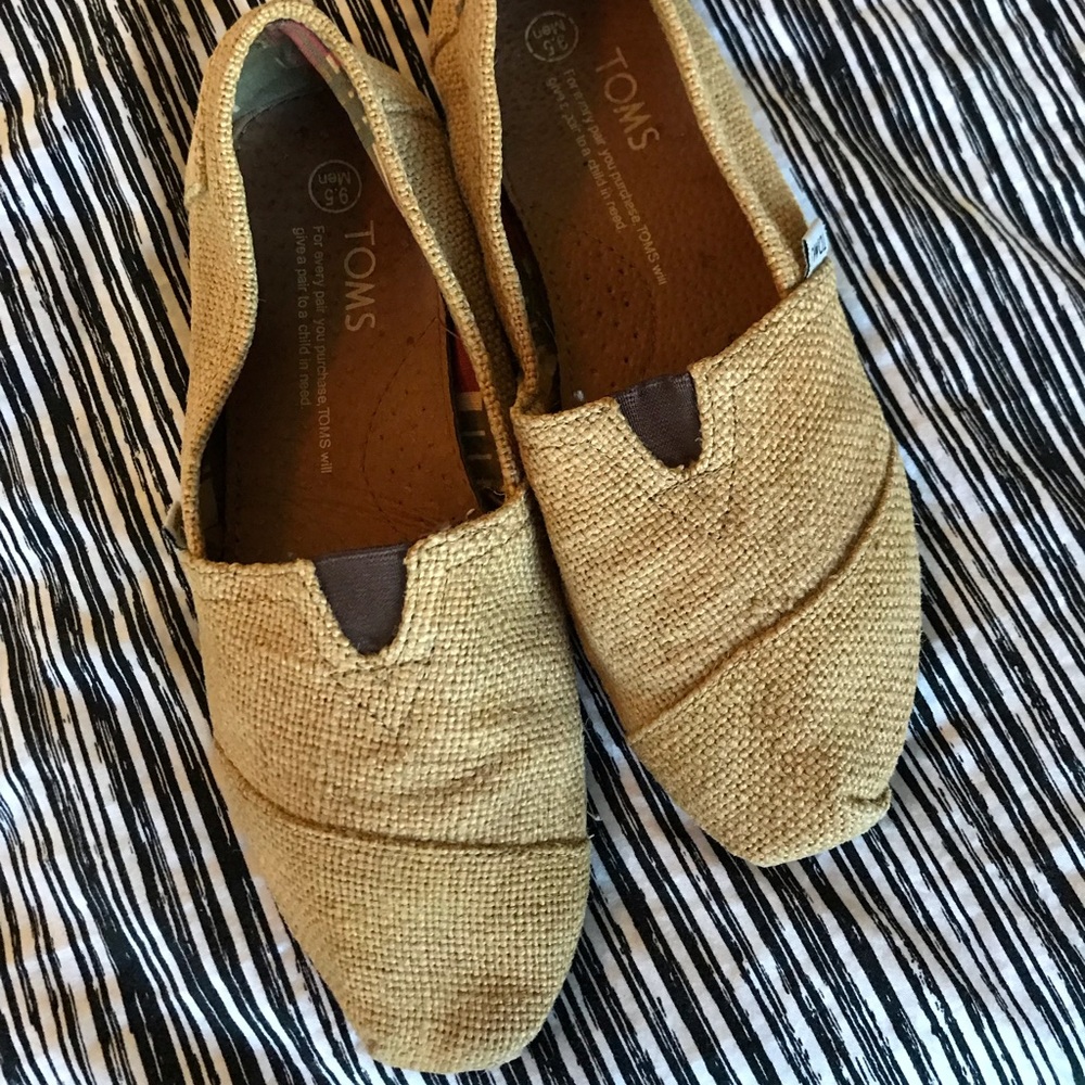 Burlap Toms